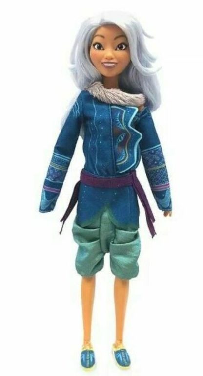 Disney Sisu Human Classic Doll – 11'' – Disney Raya and the Last Dragon - Image 3