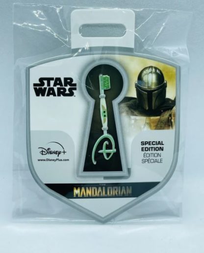 The Child Collectible Key Pin – Star Wars: The Mandalorian – Special Edition - Image 2